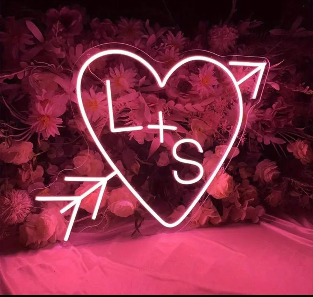 ისრის გული ნეონი