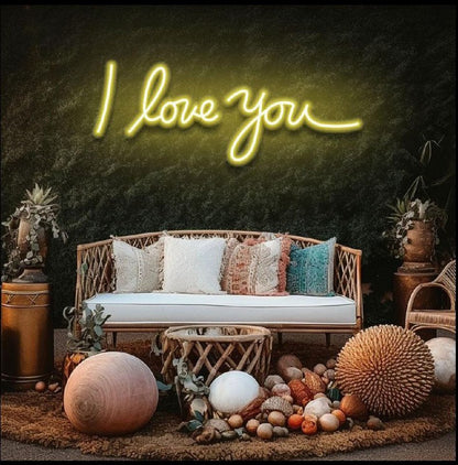 მე შენ მიყვარხარ                                     